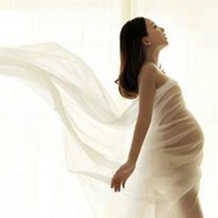 Expectant mothers before pregnancy should use detergents with caution and avoid cosmetics