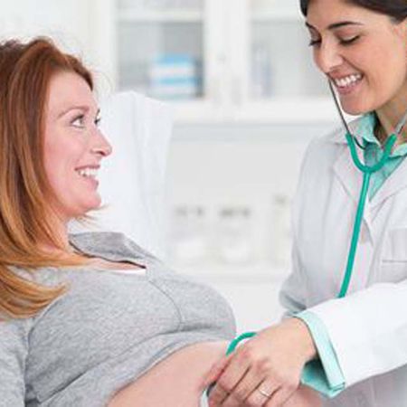 What is the best age for women to prepare for pregnancy?