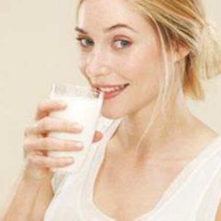 Soy milk and yogurt are inconspicuous, but regular consumption of soy milk and yogurt has many benefits for women.